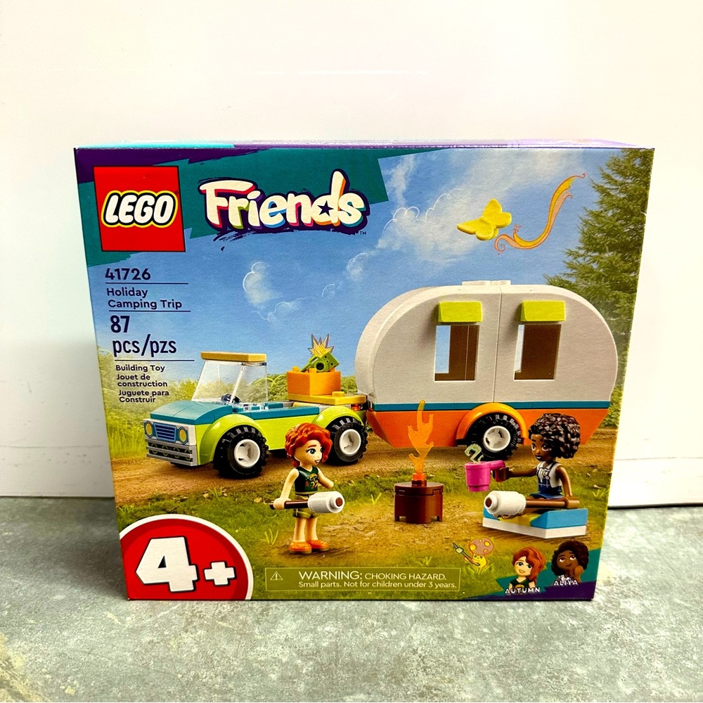 LEGO Friends 41726 Holiday Camping Trip Building Block Set NEW